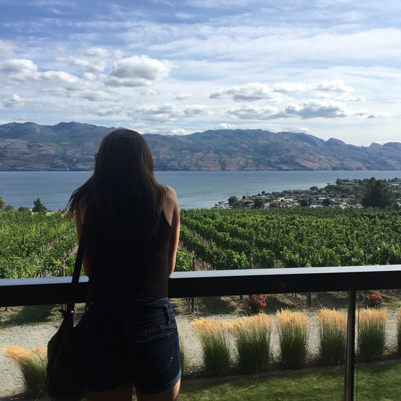 Meet your Posher, Rylee - Picture 1 of 1